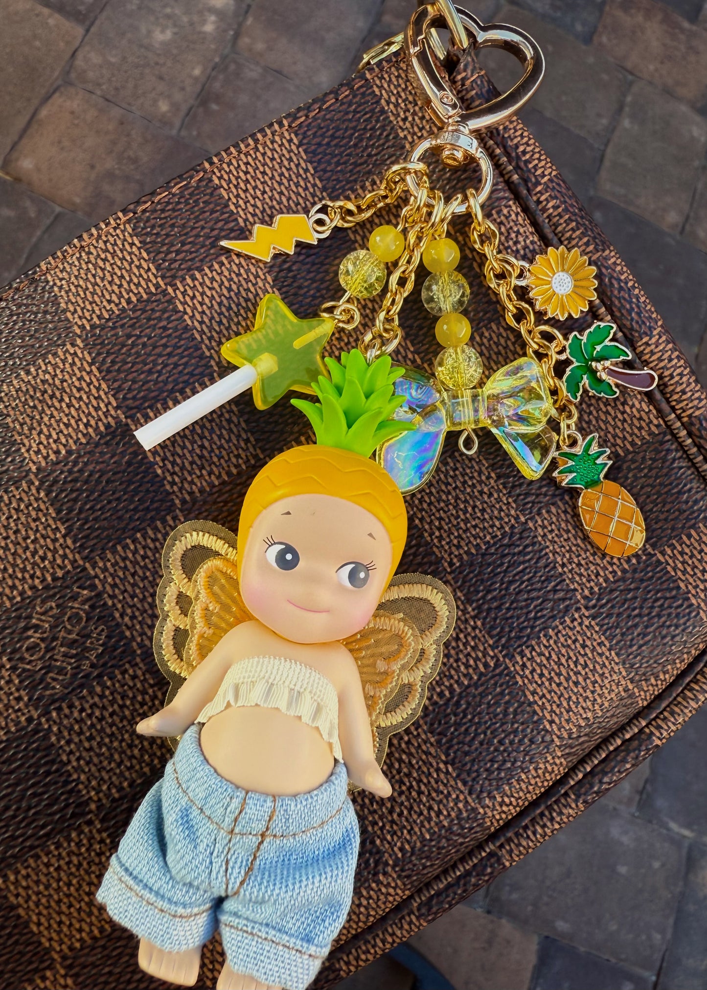 Gold Pineapple
