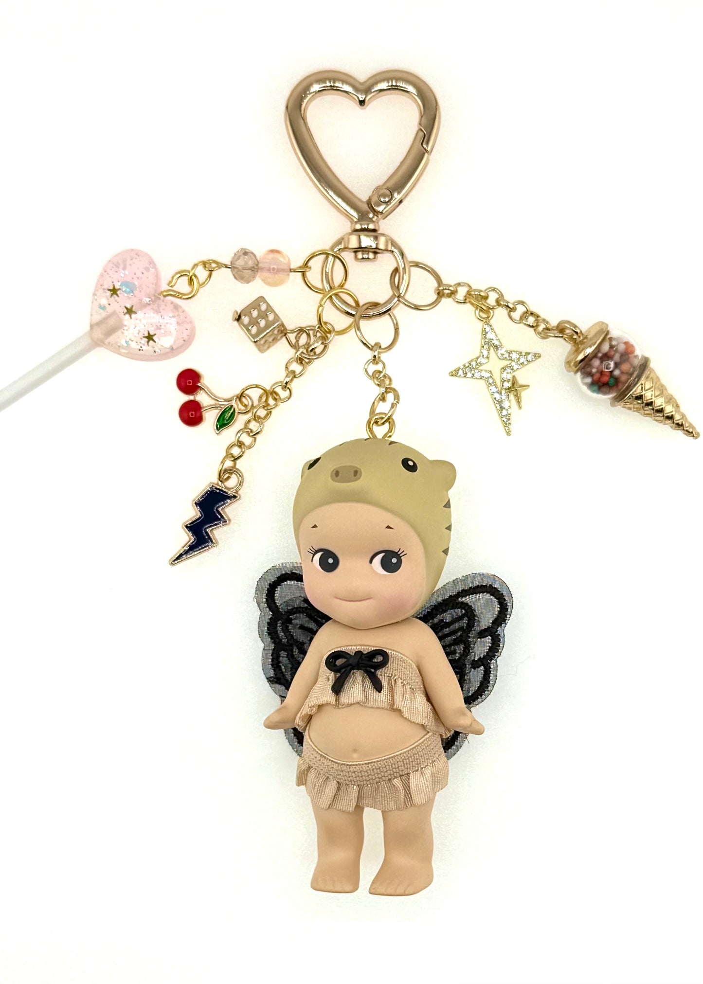 Uribou with ice cream cone