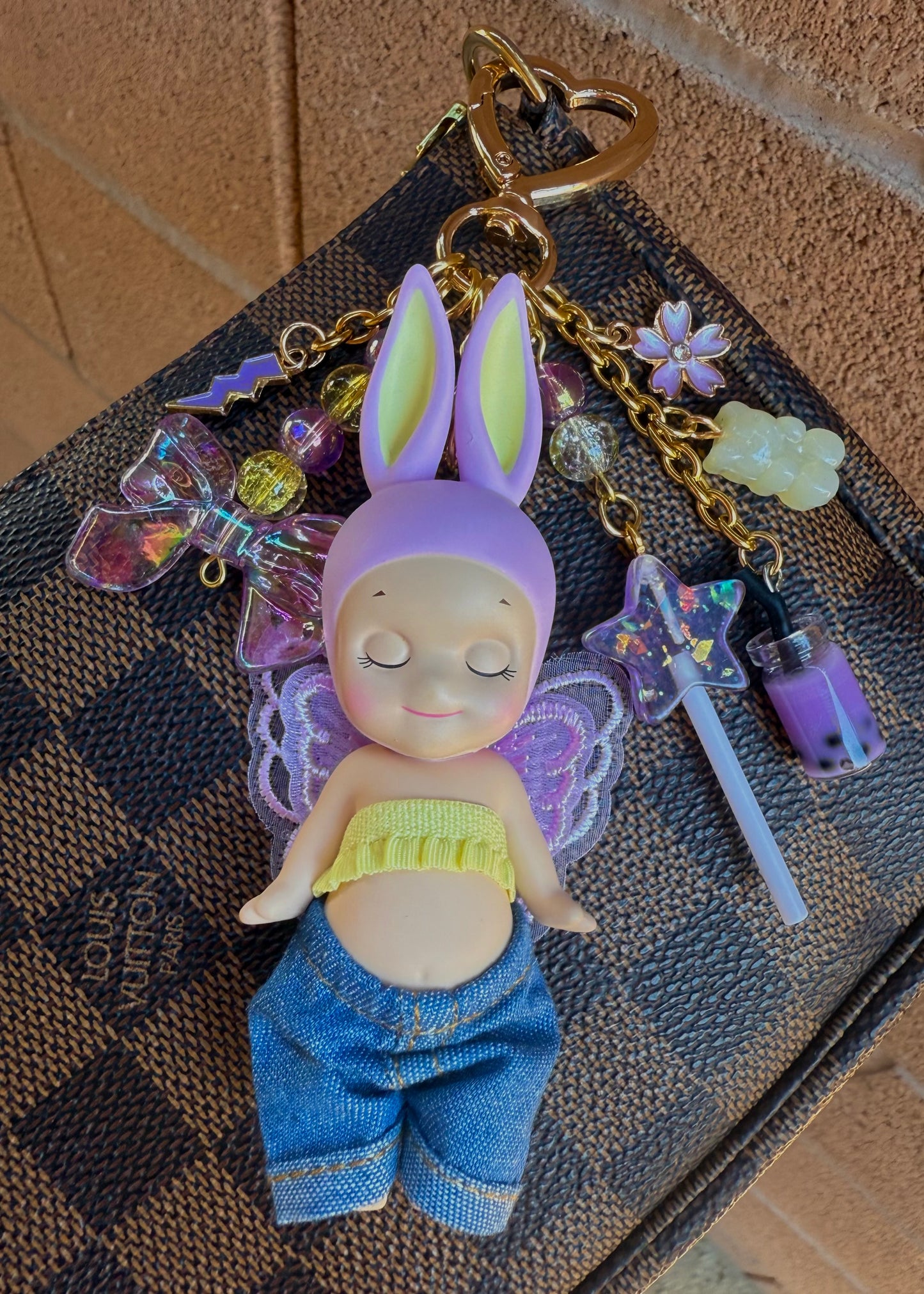 Gold Dreaming Rabbit