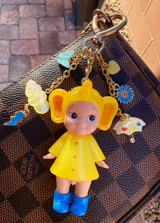 Gold Elephant (rainy day series)